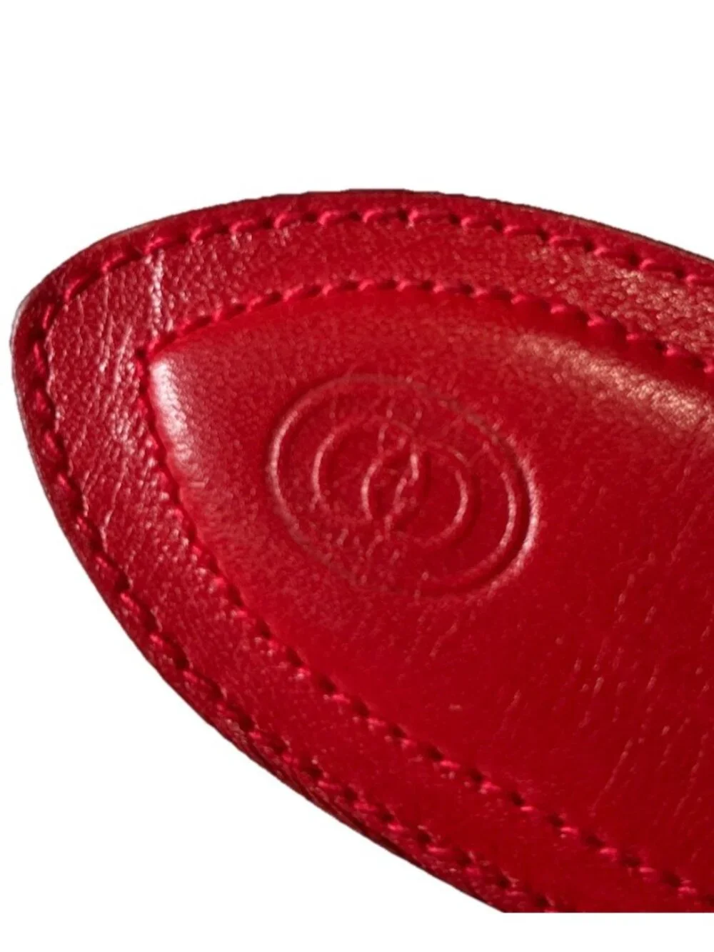 Vintage GUCCI Red Leather Horsebit “Bombe” belt Size 80/32 SN#037-394